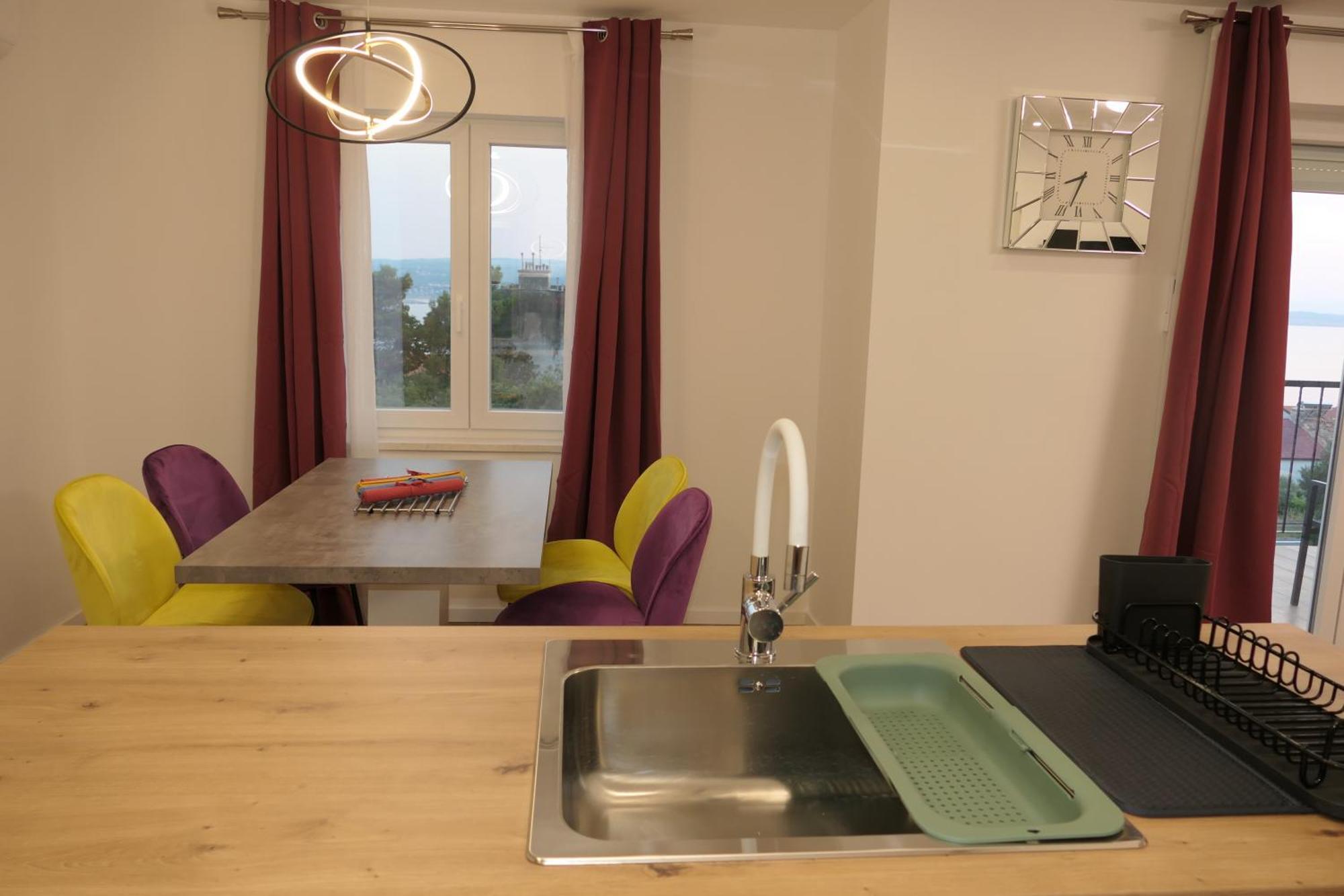 Apartment Bura *